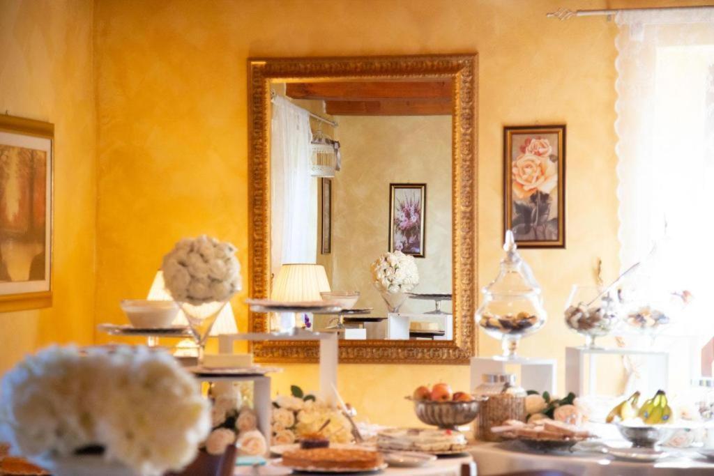Dimora Di Charme Villa Sant'Erasmo Fumone Buitenkant foto